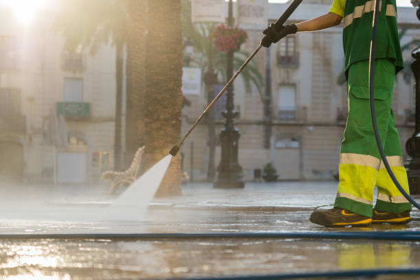 Best Garage Pressure Washing  in Gra Forks, ND